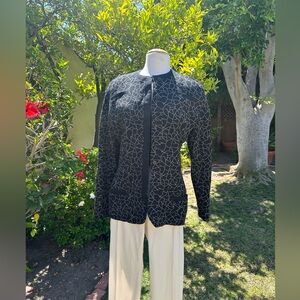 Perfect condition! 100% Lama